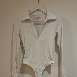 Aritzia Babaton White Long Sleeve Bodysuit